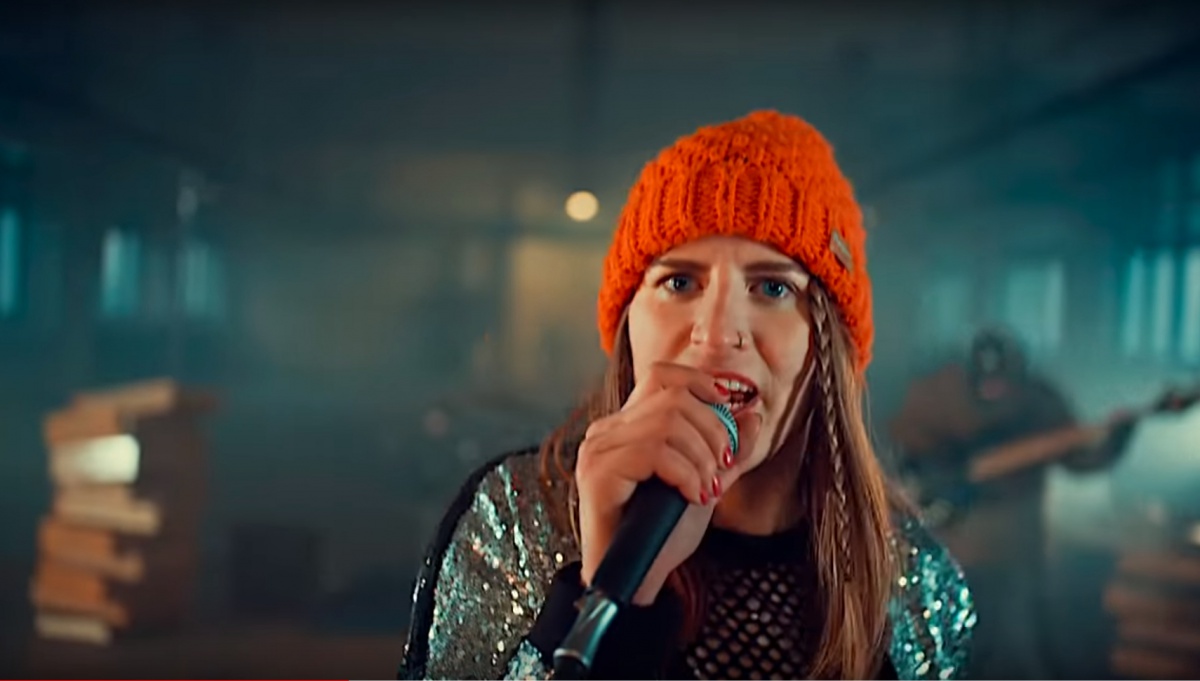Marka Rybin ve videu Království, zdroj: YouTube Marka Rybin ve videu Království, zdroj: YouTube