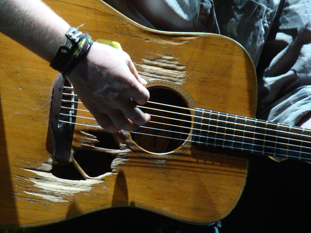 Glen Hansard a jeho kytara Glen Hansard a jeho kytara
