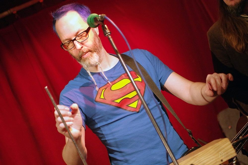 Martin Černý a theremin (Foto: Martin Myslivec) Martin Černý a theremin (Foto: Martin Myslivec)