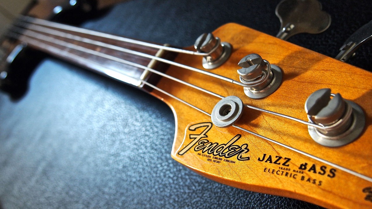 Fender Jaco Pastorius Jazz Bass FL 3color Sunburst, foto: Shunichi Kouroki (Creative Commons) Fender Jaco Pastorius Jazz Bass FL 3color Sunburst, foto: Shunichi Kouroki (Creative Commons)