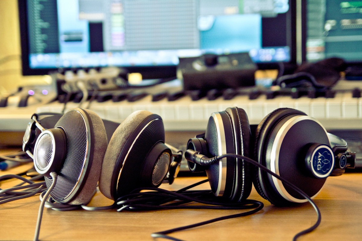 AKG K271 MkII AKG K271 MkII
