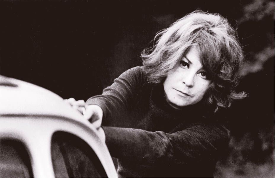 Eva Olmerová Eva Olmerová