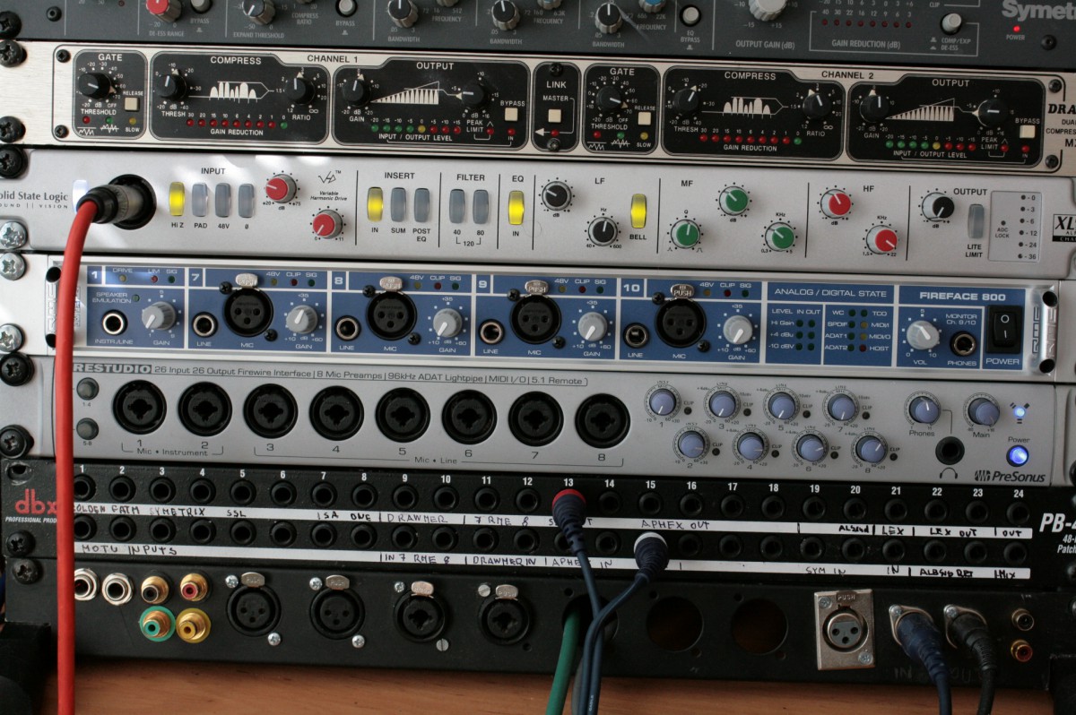 Karty Presosun Fires Studio a RME Firesface s patchbayí , kompresorem Drawmer a channel stripme SSL Karty Presosun Fires Studio a RME Firesface s patchbayí , kompresorem Drawmer a channel stripme SSL