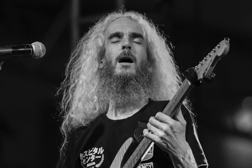  Guthrie Govan mistrně ovládá všechny kytarové techniky a jeho hra je velmi precizní. | Foto: Double Head Music