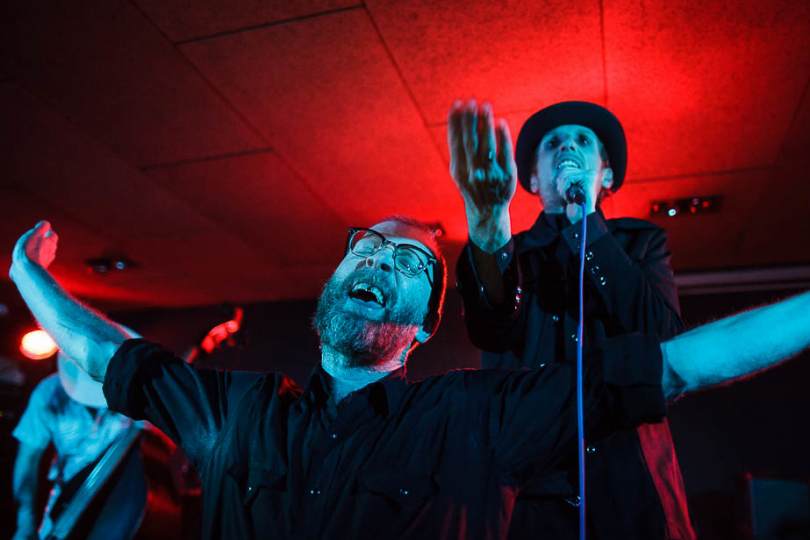 Potřebujeme zase zažít něco neučesaného, vzrušujícího a přítomného | Foto (Slim Cessna & Jay Munly): Dena Flows