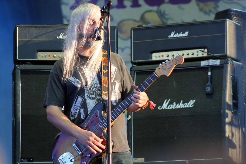 J Mascis, to je energie, efekty, hlasitost, vlastní cesta. | Foto: Wikimedia Commons