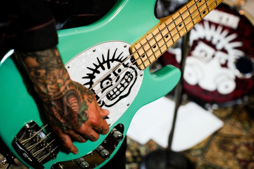 mike herrera stingray bass