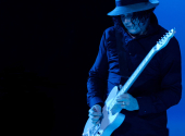 Jack White zůstává věrný své pověsti mistra riffů a chytlavých melodií. | Foto: Mark Runyon