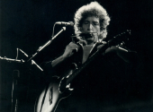 Podle statistik je The Times They Are a-Changin' Dylanovou třiadvacátou koncertně nejhranější písní. | Foto:  Xavier Badosa, CC BY 2.0