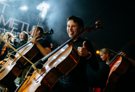 Hudebníci z Police Symphony Orchestra jdou za svými sny. | Foto: Michal Bareš