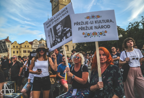 Je jedno, jestli se muzikou živíte, či ne. Vždycky to něco stojí | Foto: David Peltán