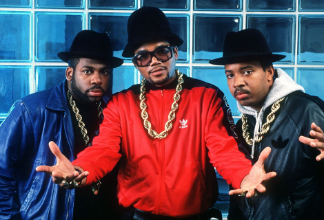 Patří k Vánocům Smrtonosná past? A co Christmas in Hollis od Run DMC? | Foto: Pinterest.com