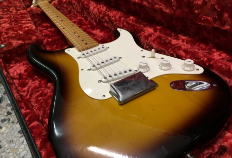 Stratocaster je podle mého názoru nadčasová kytara, jejíž design a zvukové přednosti nikdy nezestárnou.