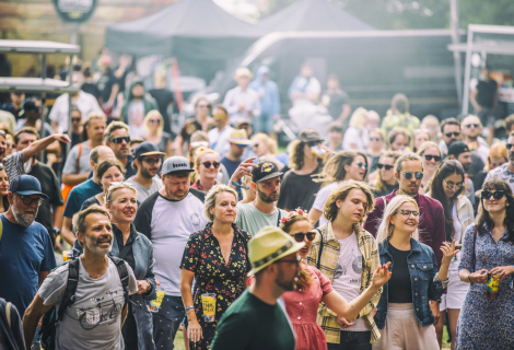 Atmosféra a absolutní detox na moravském venkově, to je vedle hudebního programu další důležité lákadlo tasovského festivalu. | Foto: Radek Herold