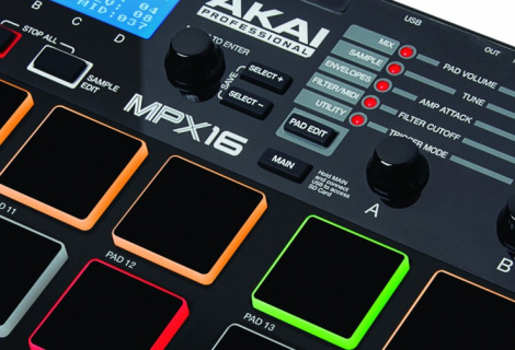 Akai MPX 16