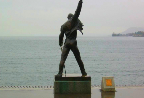 Socha Freddieho Mercuryho v Montreux od Ireny Sedlecké, zdroj: Wikipedia