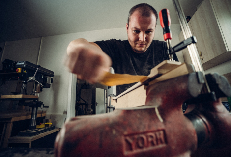 Broušení krku| Foto: Archiv Wolf guitars